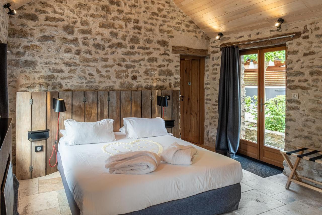 Le Domaine Des Pres Verts Suites & Chambres Avec Jacuzzi Privatif Jouey Kültér fotó