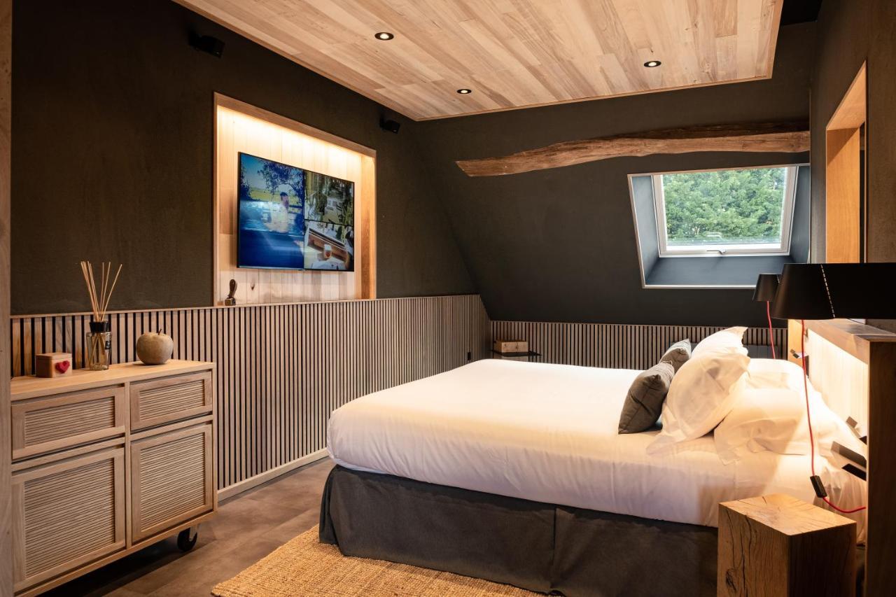 Le Domaine Des Pres Verts Suites & Chambres Avec Jacuzzi Privatif Jouey Kültér fotó