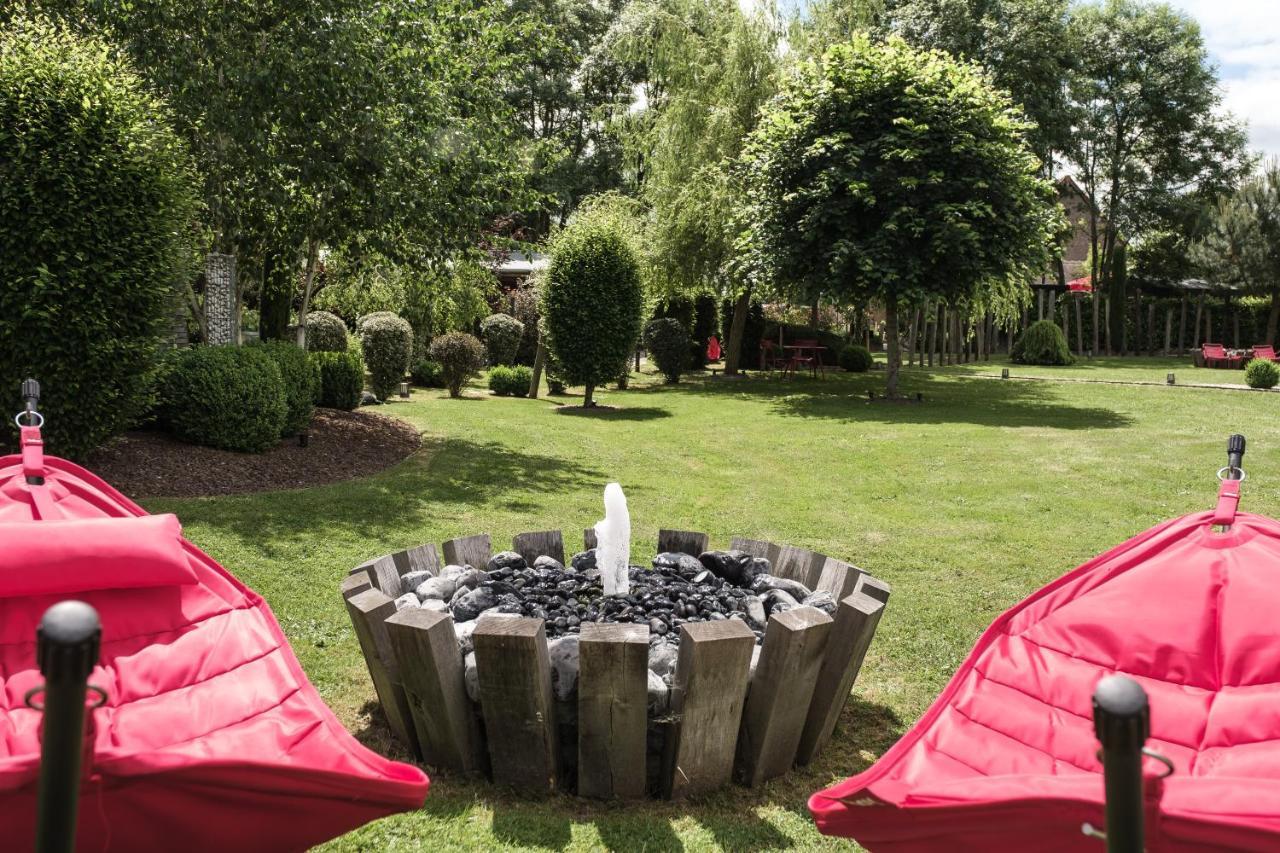 Le Domaine Des Pres Verts Suites & Chambres Avec Jacuzzi Privatif Jouey Kültér fotó