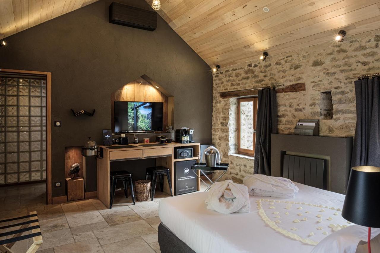 Le Domaine Des Pres Verts Suites & Chambres Avec Jacuzzi Privatif Jouey Kültér fotó