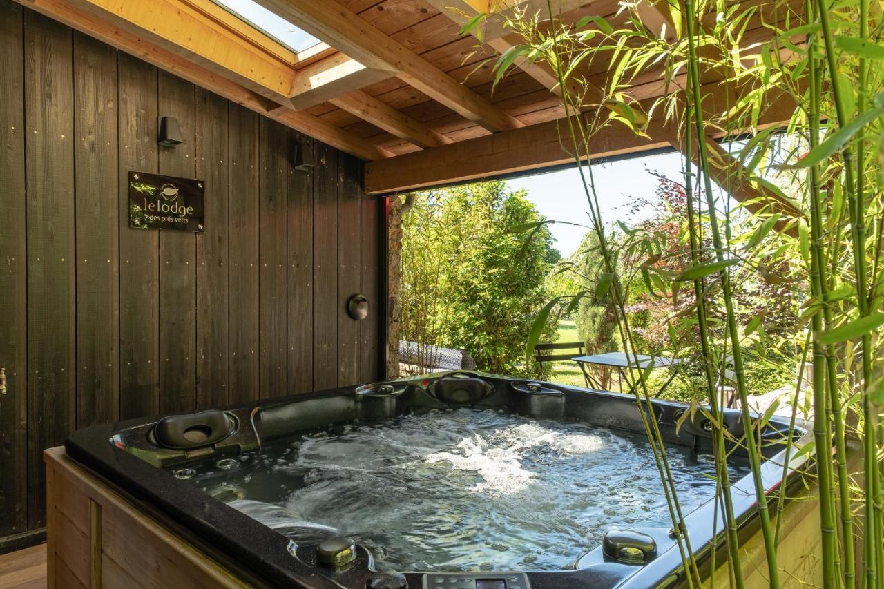 Le Domaine Des Pres Verts Suites & Chambres Avec Jacuzzi Privatif Jouey Kültér fotó