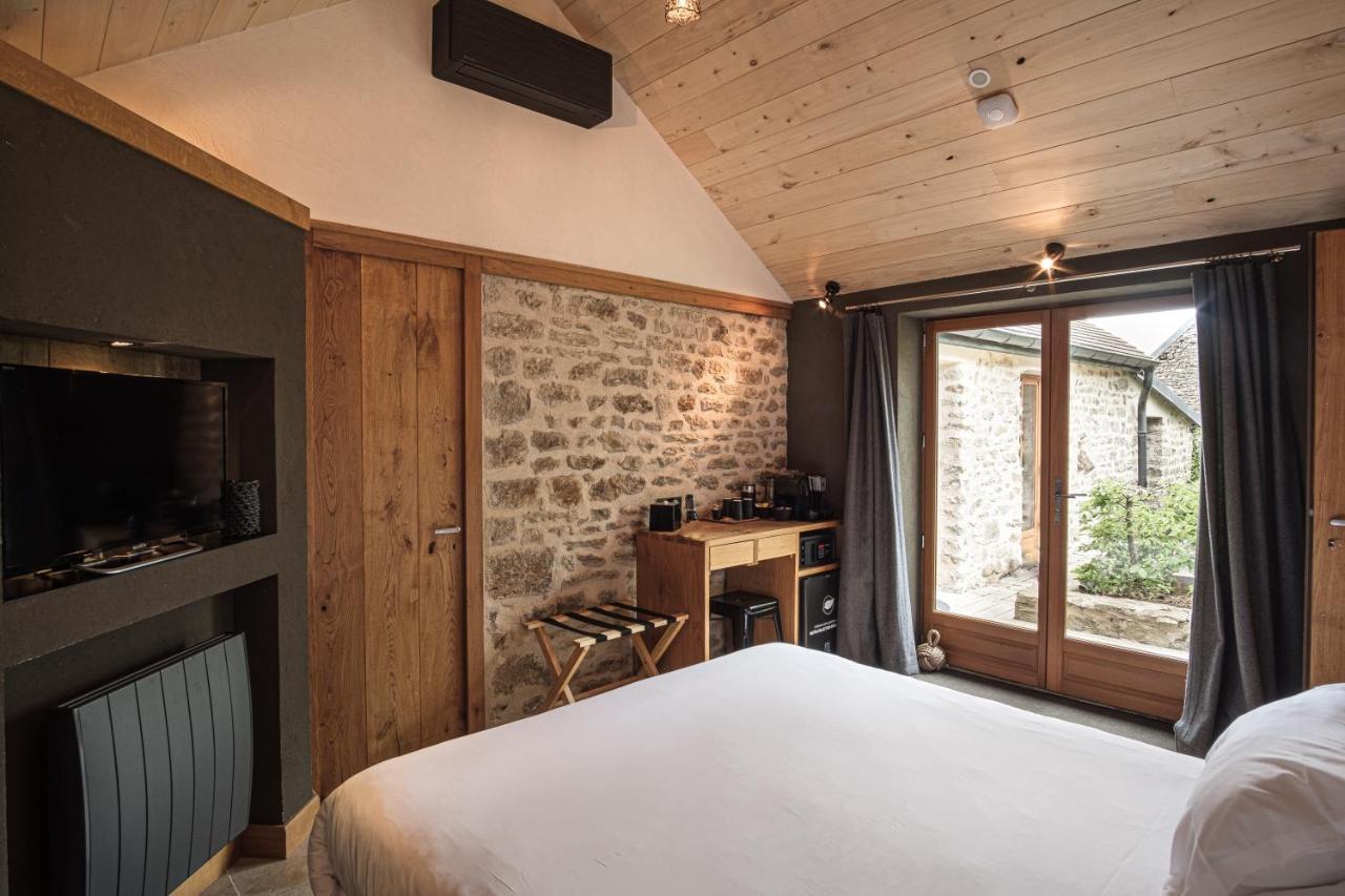 Le Domaine Des Pres Verts Suites & Chambres Avec Jacuzzi Privatif Jouey Kültér fotó